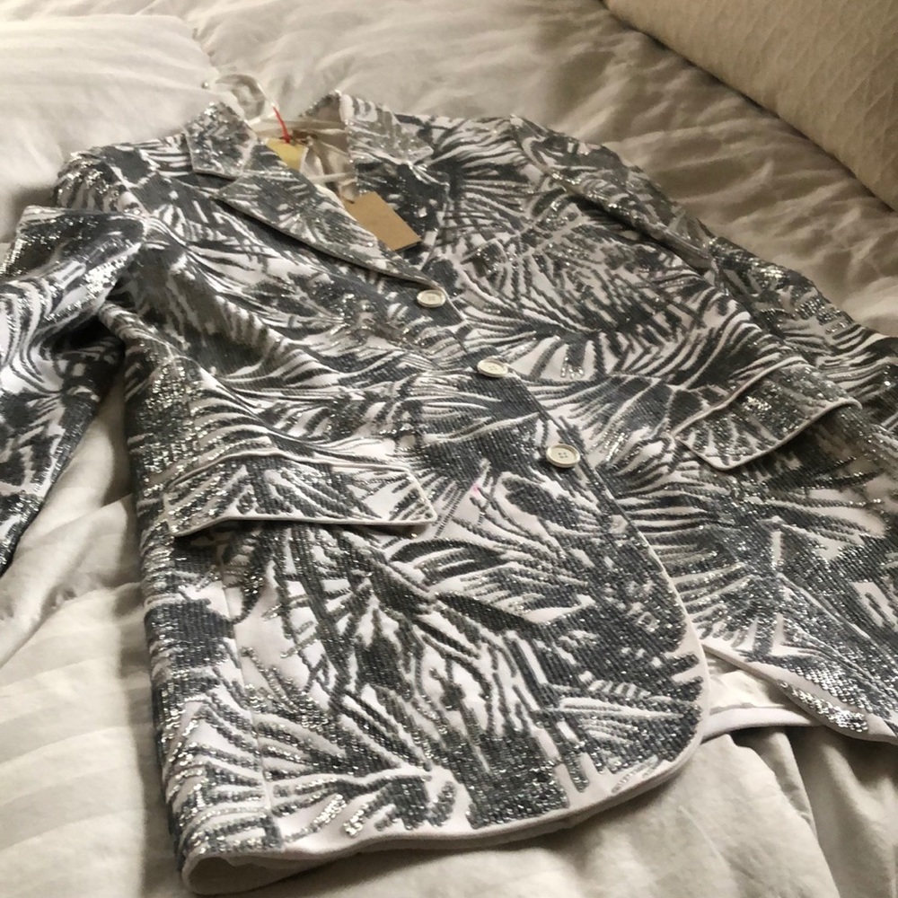 Rare find!! Michael Kors collection sequin blazer